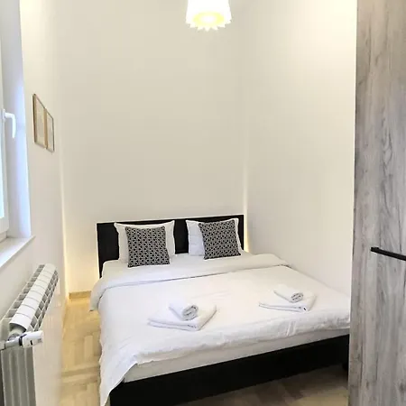 155sqm 4br For 9 Guests *