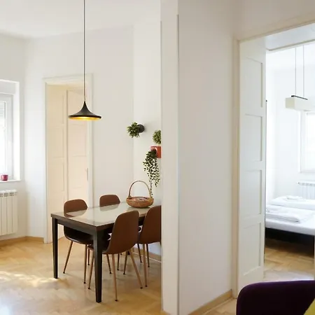 155sqm 4br For 9 Guests * Belgrad